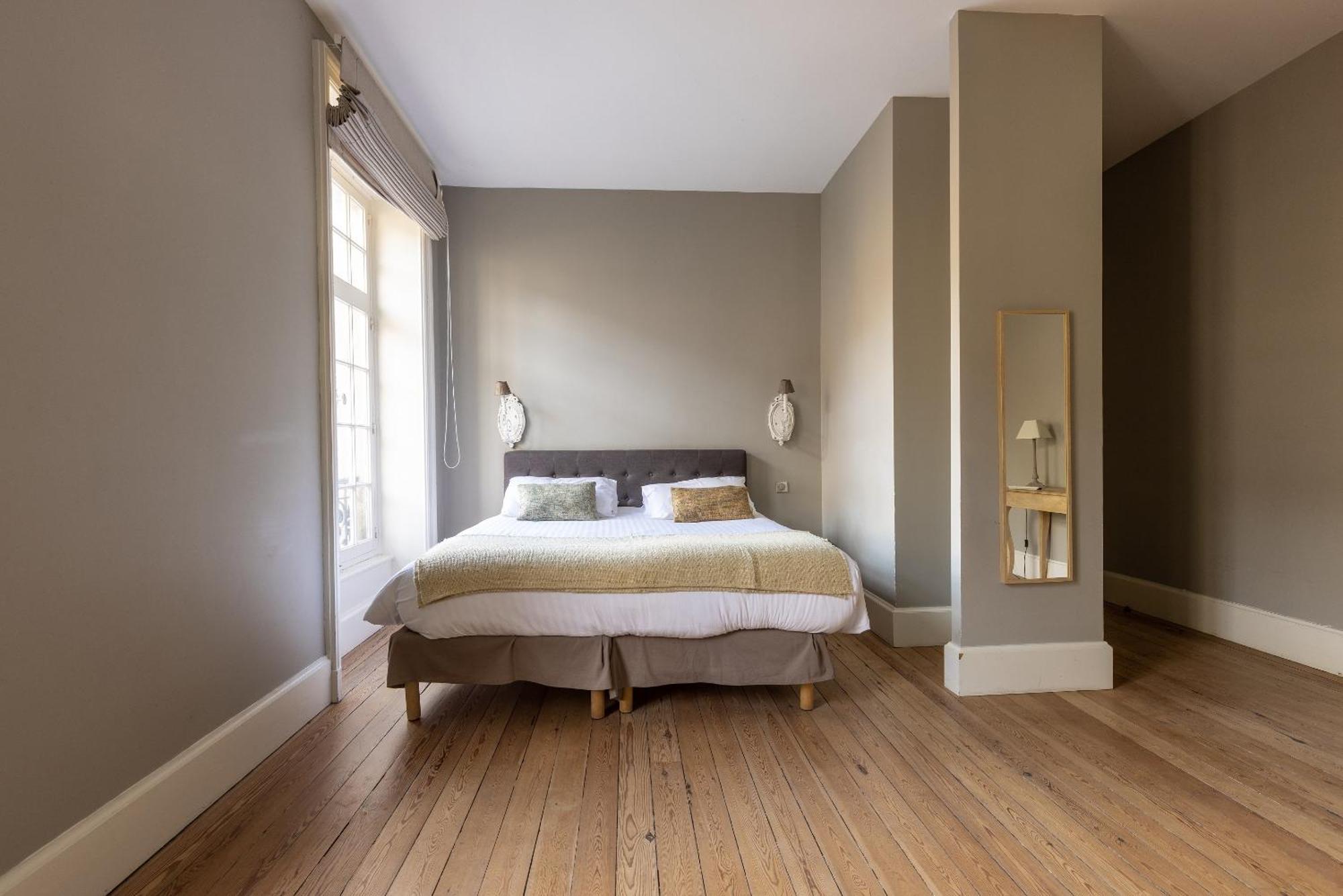 La Villa Beaupeyrat - Apparthotels De Charme Dans Batisse De Caractere A 400M Du Coeur De Ville De Лимож Номер фото